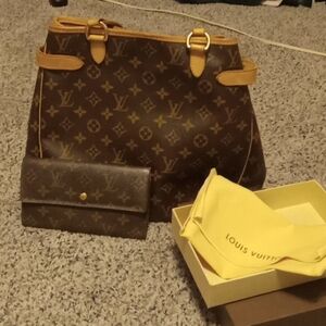 Authentic Louis Vuitton Batignolles Vertical Monogram GM